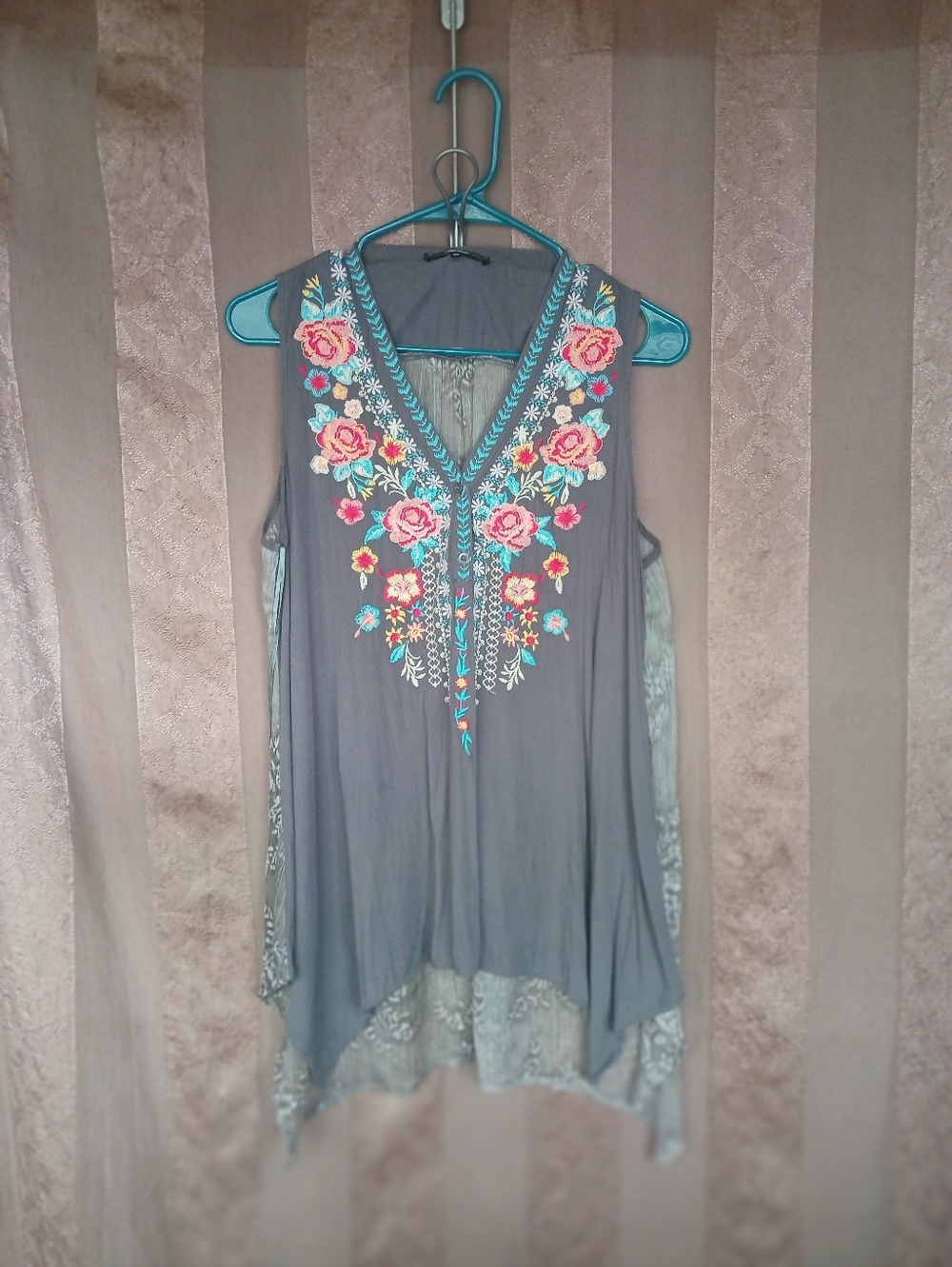 💎 ANDREE By Unit Women's Sleeveless Embroidered Floral Top Boho 0388 - Picture 9 of 9